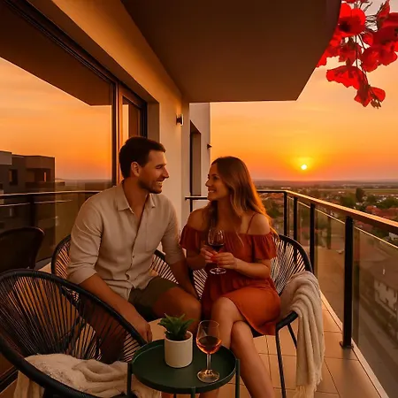 Mohost Dany - Cozy High-rise Getaway With Balcony Apartment